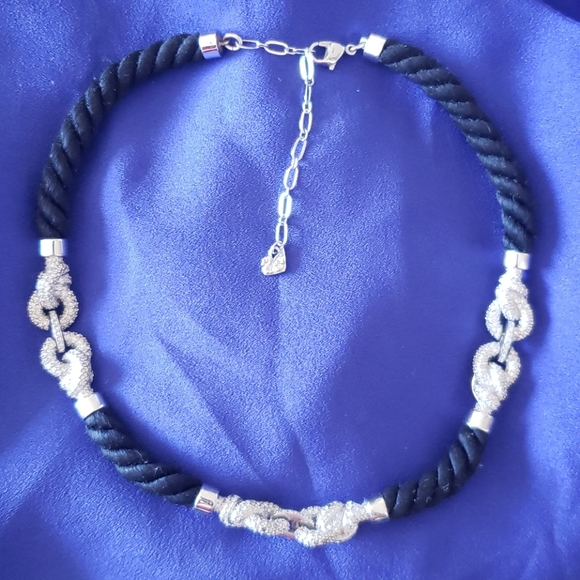 Swarovski choker/necklace - Picture 1 of 2